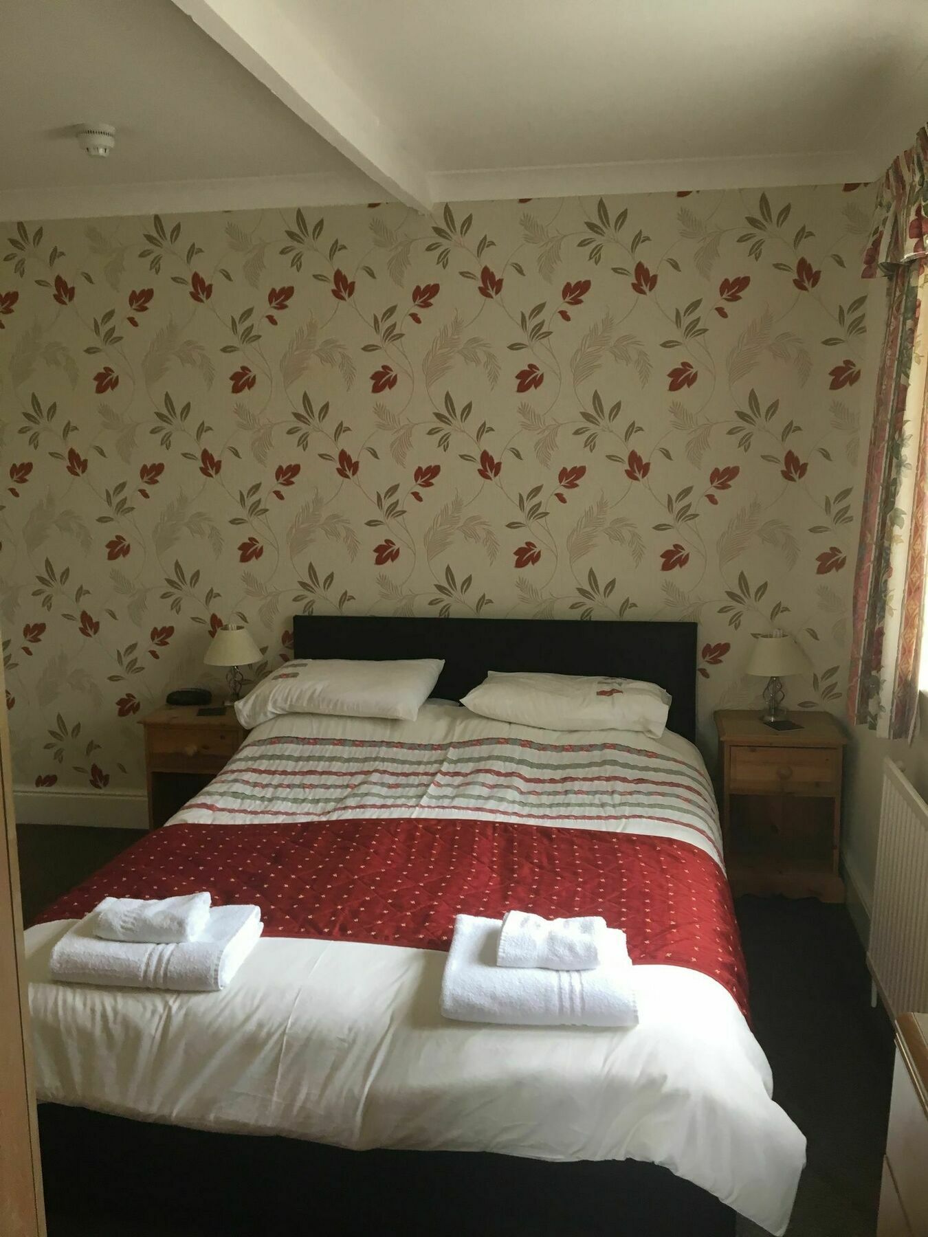White Lodge Guest House Skegness Exterior foto